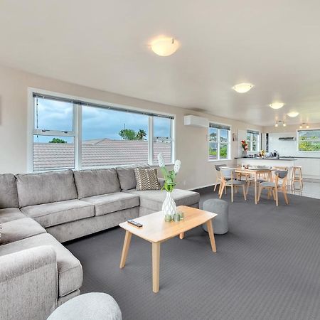 Fabulous Three Bedroom Home In Pakuranga Auckland Buitenkant foto