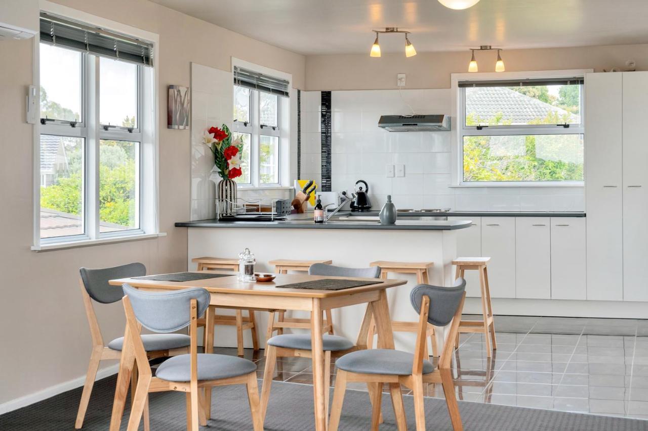Fabulous Three Bedroom Home In Pakuranga Auckland Buitenkant foto